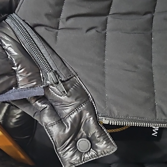 Moose Knuckles Down Jacket - Picture 6 of 10
